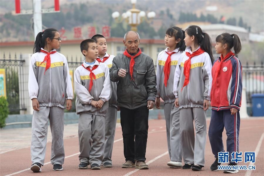 （壯麗70年·奮斗新時(shí)代·圖文互動(dòng)）（1）西柏坡：70年，三代人的精神傳承