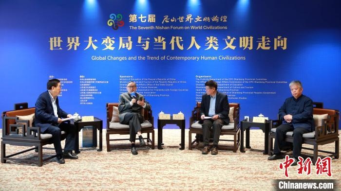 9月27日，第七屆尼山世界文明論壇首場高端對話舉行?！×籂?攝