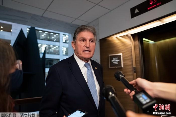 資料圖：美國民主黨籍參議員曼欽。