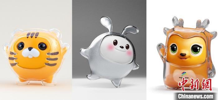 設計團隊曾嘗試在冰殼之下更換成老虎、兔子或麋鹿等形象。(資料圖) 劉平云供圖