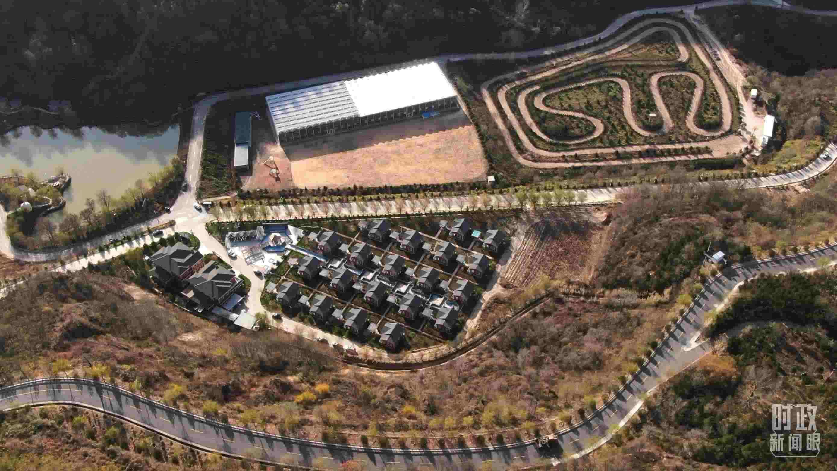 △延安市安塞區(qū)高橋鎮(zhèn)南溝村。2022年10月，總書(shū)記曾到這里考察調(diào)研。（總臺(tái)記者劉海濤、錢金庫(kù)拍攝）