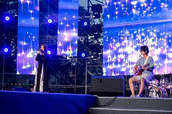 歌會(huì)現(xiàn)場(chǎng)。人民網(wǎng)記者 翁奇羽攝