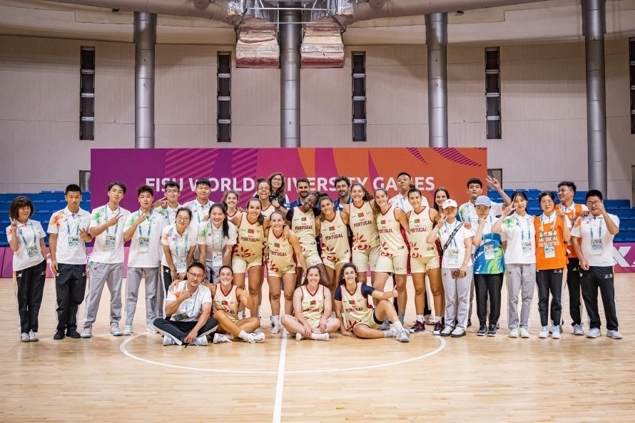 成都大運(yùn)會(huì)葡萄牙女子籃球隊(duì)。 受訪者供圖