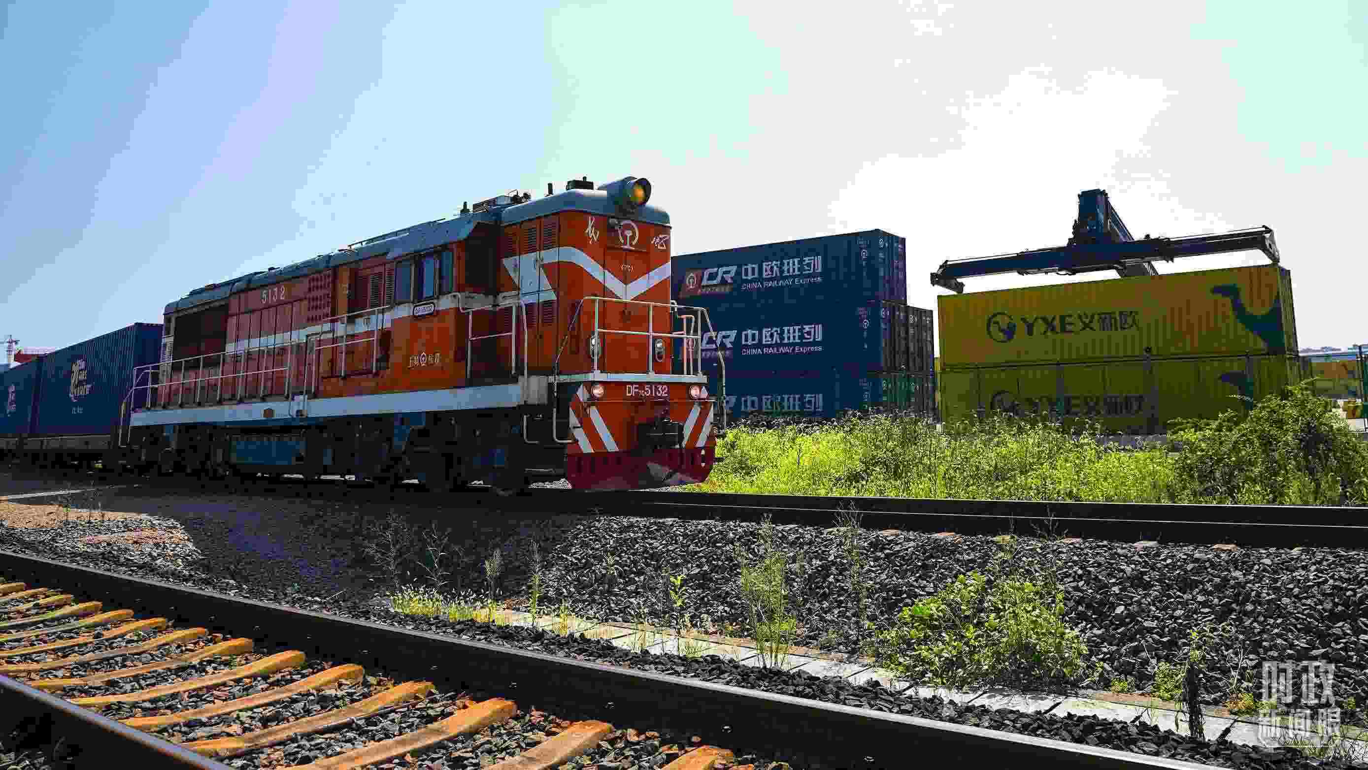 △“義新歐”中歐班列。（總臺國廣記者李晉拍攝）