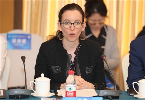 法國(guó)駐華大使館公使銜參贊白美燕致辭。主辦方供圖