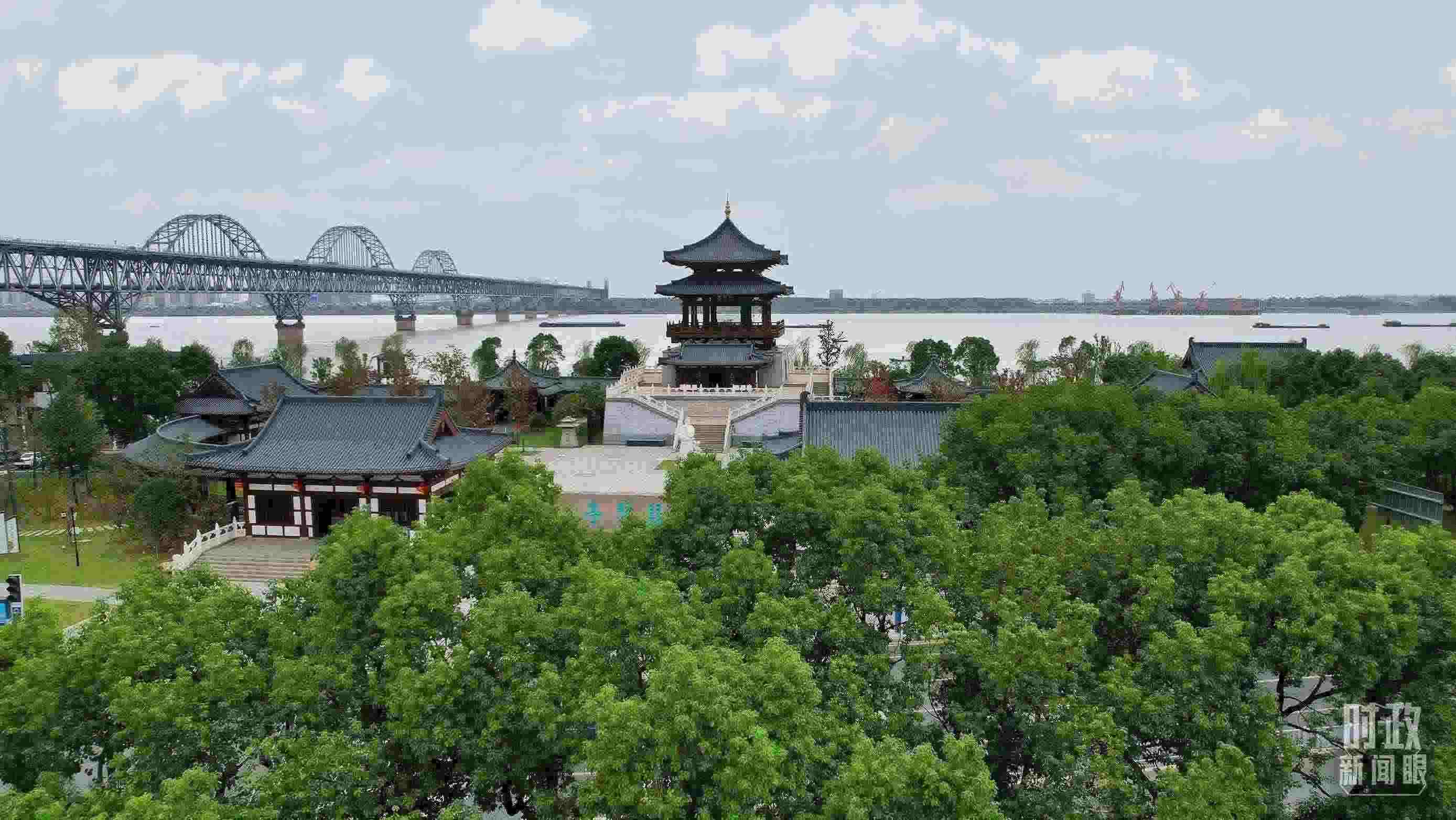 △長(zhǎng)江國(guó)家文化公園九江城區(qū)段。（總臺(tái)記者劉陽(yáng)拍攝）