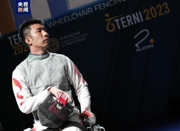 黃曉連、孫剛擔任杭州亞殘運會開幕式中國代表團旗手