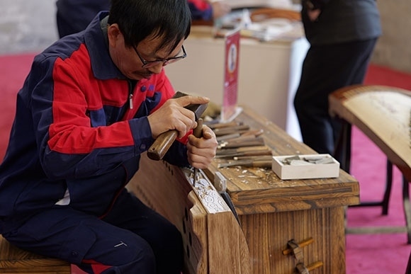 蘭考古箏制作展示。中央音樂學(xué)院供圖
