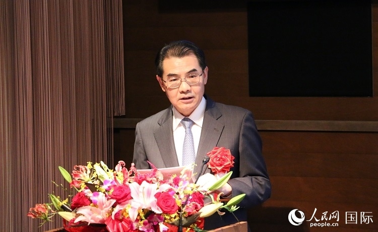 中國(guó)駐日本大使吳江浩發(fā)表致辭。人民網(wǎng) 許可攝