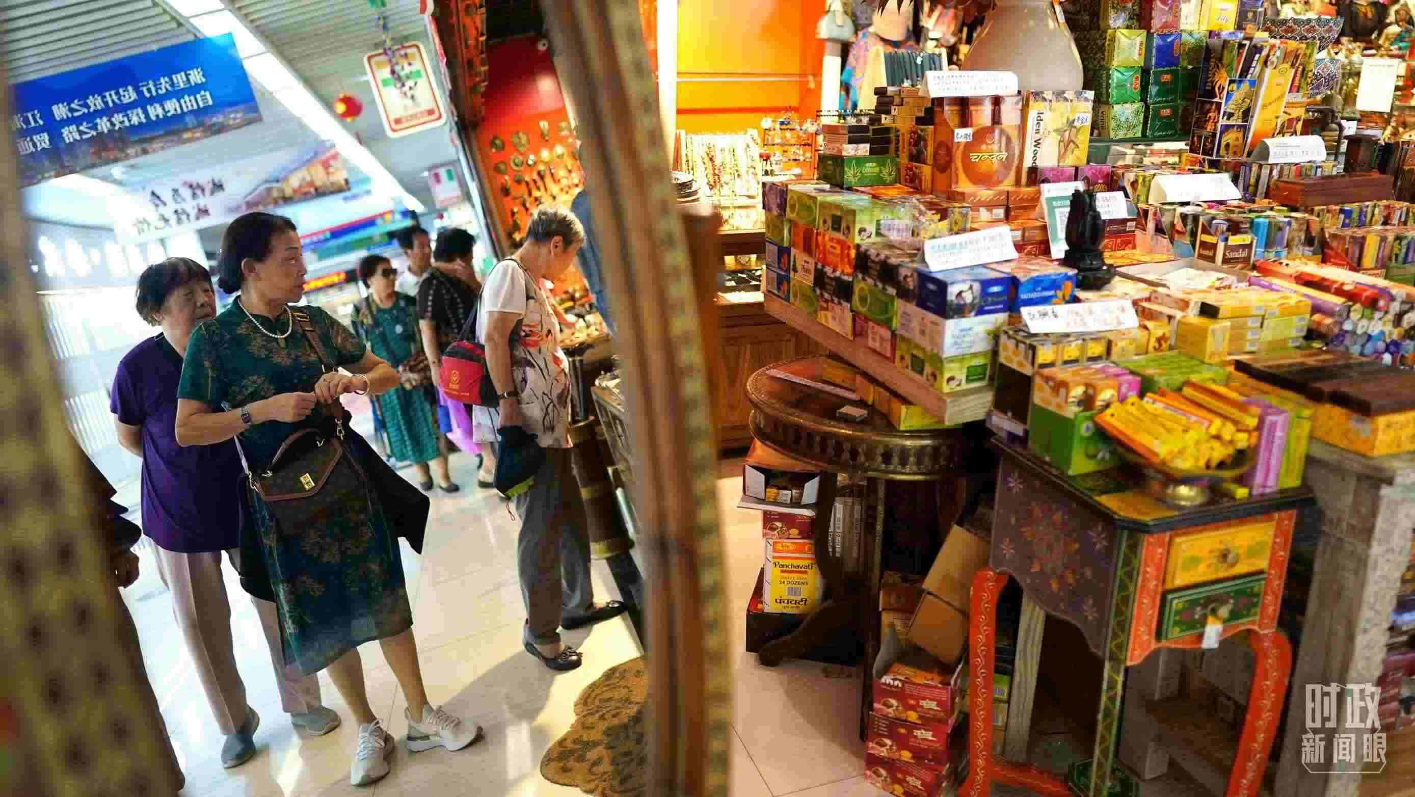 △浙江省金華市義烏國際商貿(mào)城。（總臺國廣記者李晉拍攝）