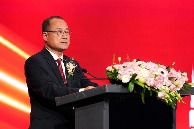 第十四屆全國政協(xié)常委、香港中華總商會會長蔡冠深致辭。阿聯(lián)酋中華工商總會供圖