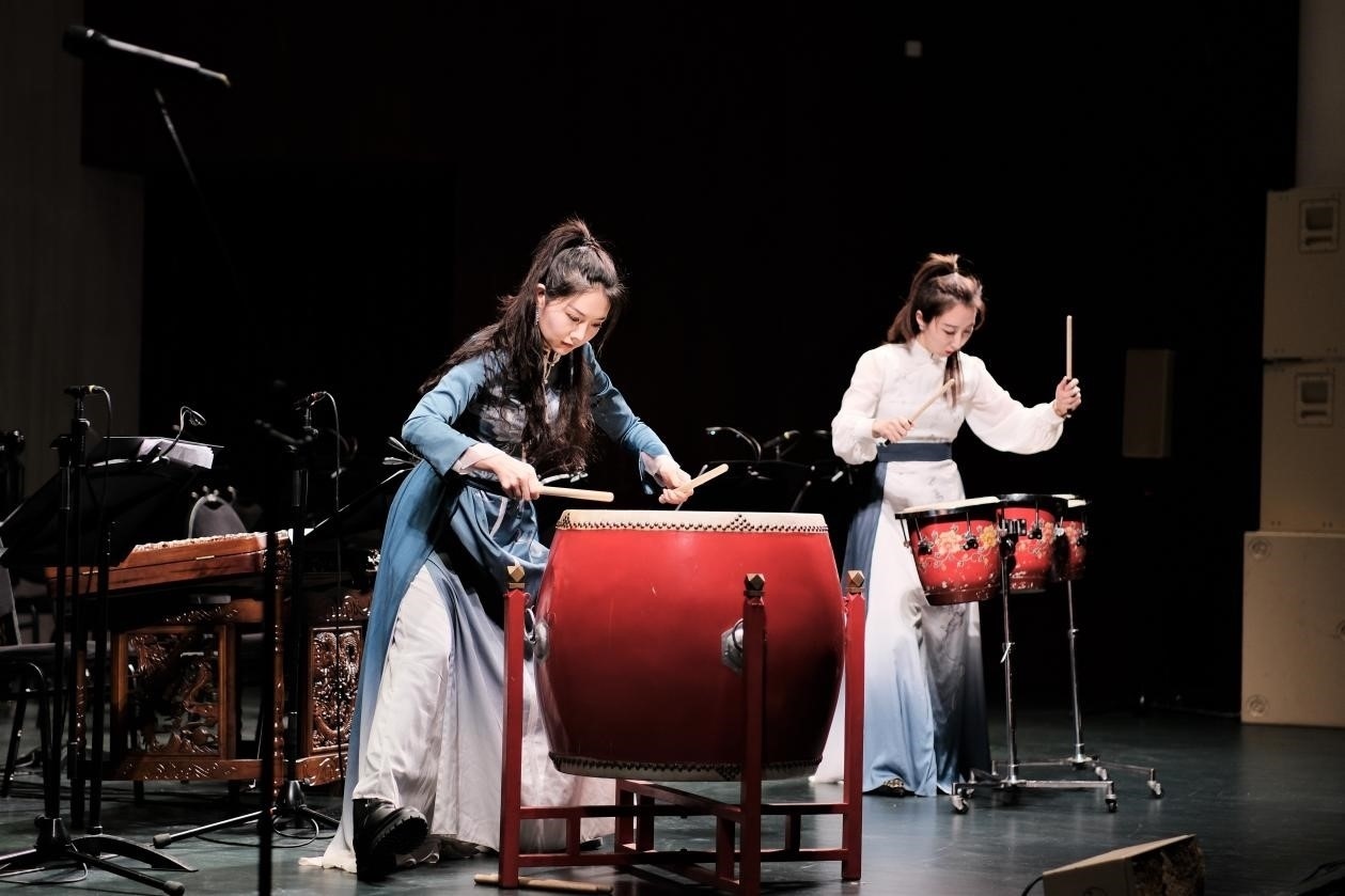 2024“歡樂春節(jié)”新春民族音樂會(huì)演出現(xiàn)場。于子恒攝