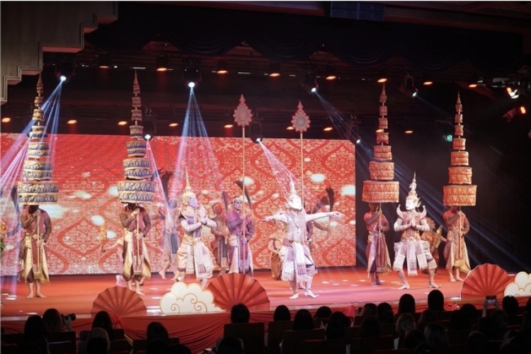 圖為2024“歡樂春節(jié)”中泰互致新春賀辭活動現(xiàn)場。 中國駐泰國大使館文化處供圖