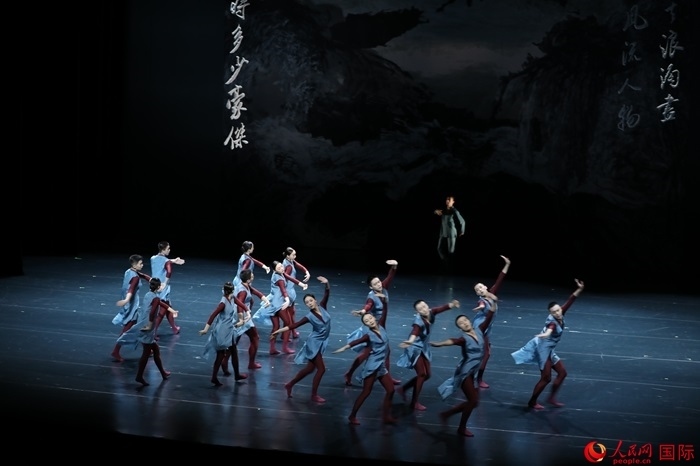 《詩憶東坡》美國巡演將持續(xù)2周，在華盛頓、紐約進行共計8場演出。人民網記者 李志偉攝