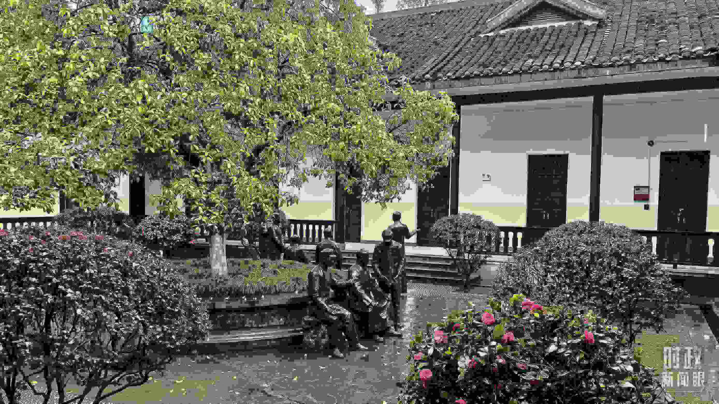 △湖南第一師范學(xué)院（城南書(shū)院校區(qū)）校園里。（總臺(tái)央視記者趙化拍攝）