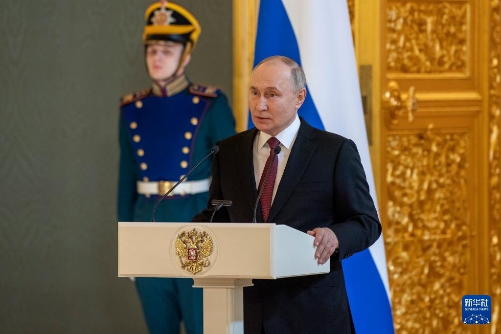 3月20日，俄羅斯總統(tǒng)普京在莫斯科克里姆林宮與其競(jìng)選團(tuán)隊(duì)代表舉行見(jiàn)面會(huì)。新華社記者 曹陽(yáng) 攝