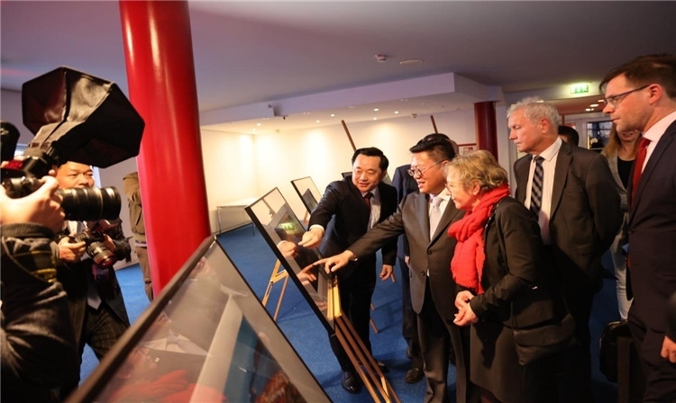 “絲路明珠--杜伊斯堡上海電影周”開幕。依琳攝