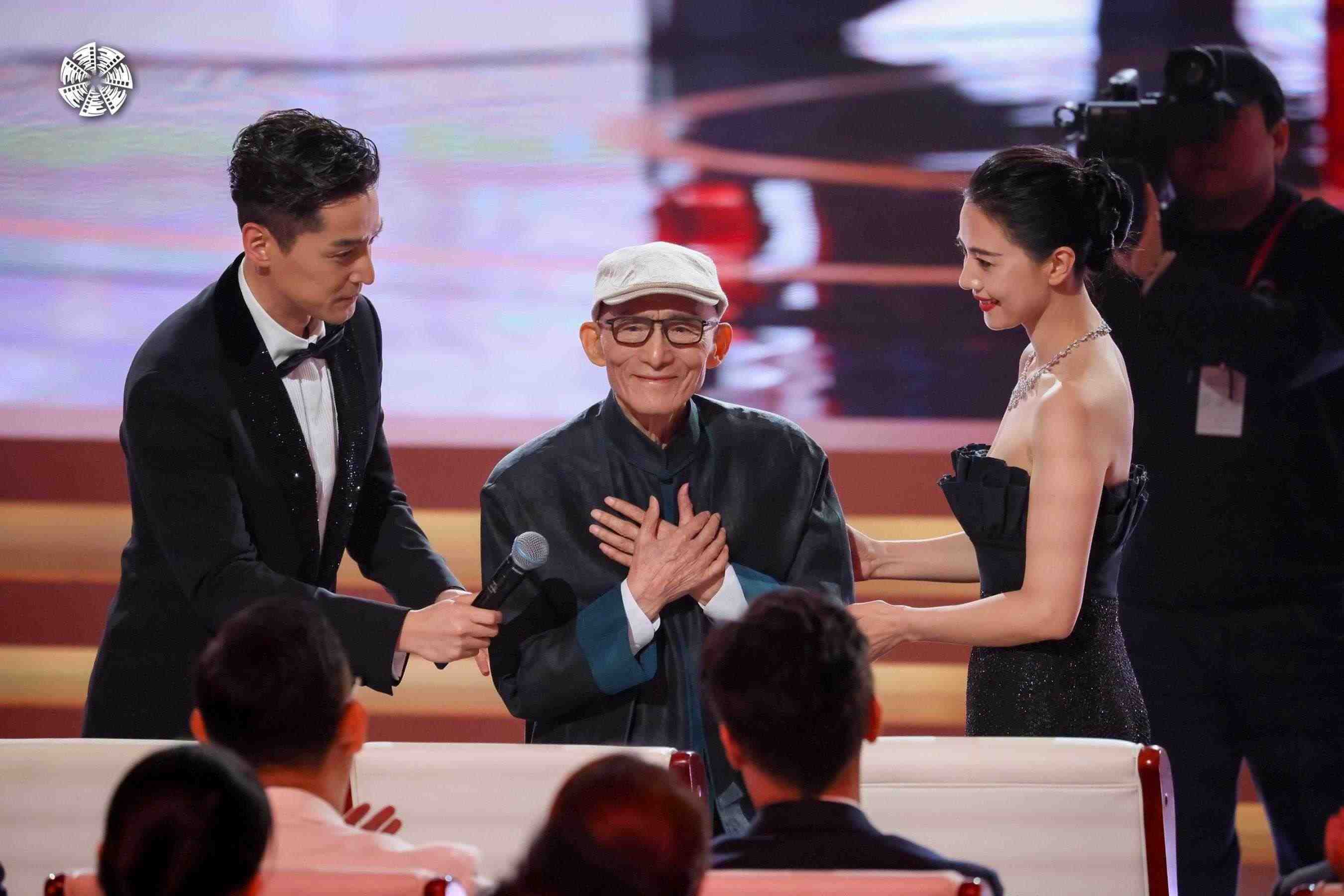 從左到右依次為演員胡歌，演員游本昌，演員高圓圓。主辦方供圖