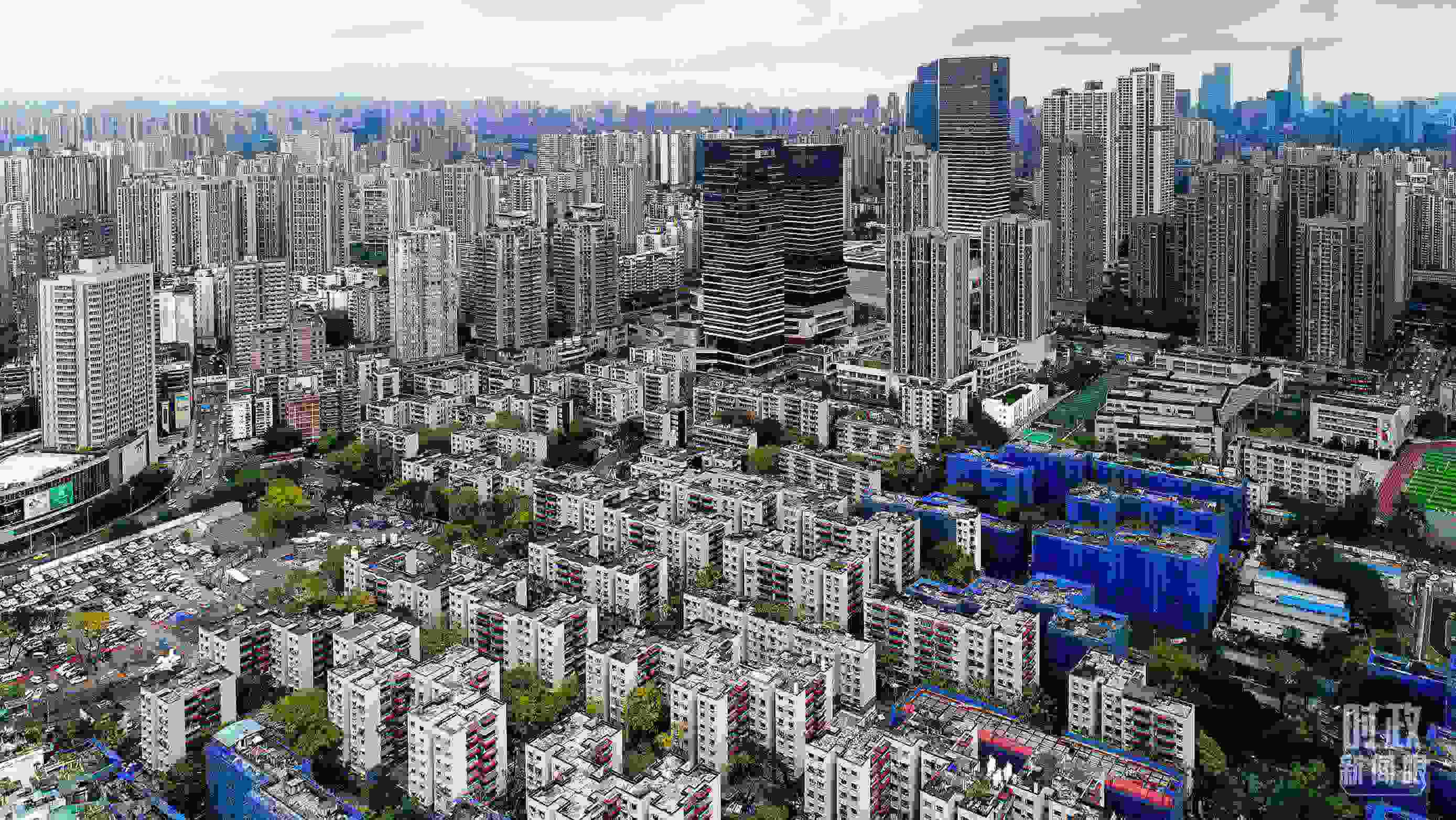 △九龍坡區(qū)謝家灣街道民主村社區(qū)。（總臺(tái)記者于濱拍攝）