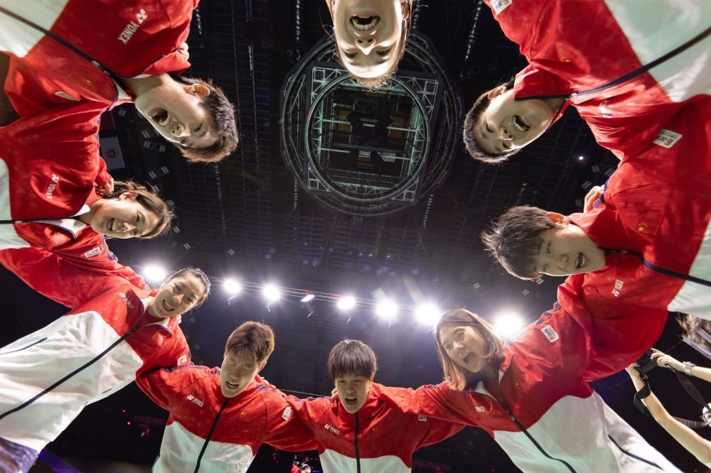 5月5日，中國(guó)隊(duì)在賽前互相鼓勵(lì)。新華社記者 江宏景 攝