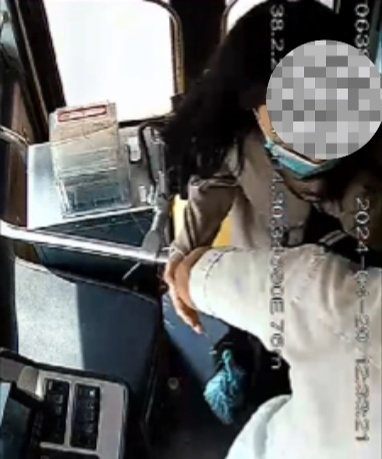 公交車上他一聲大吼！魏杰，好樣的！