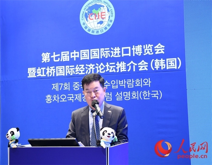 韓國貿(mào)易協(xié)會專務(wù)理事金高鉉發(fā)言。 人民網(wǎng) 程安康攝