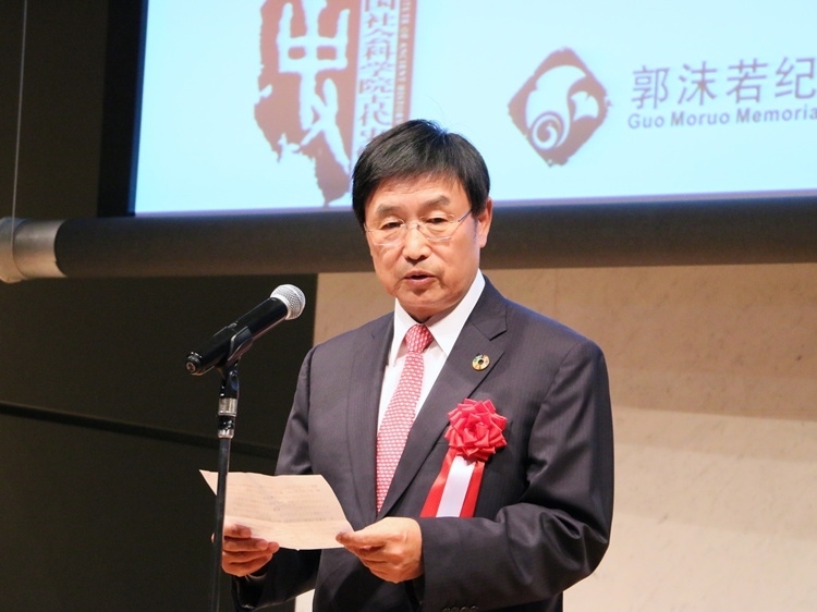 日中友好會(huì)館中國(guó)代表理事黃星原致辭。人民網(wǎng) 許可攝