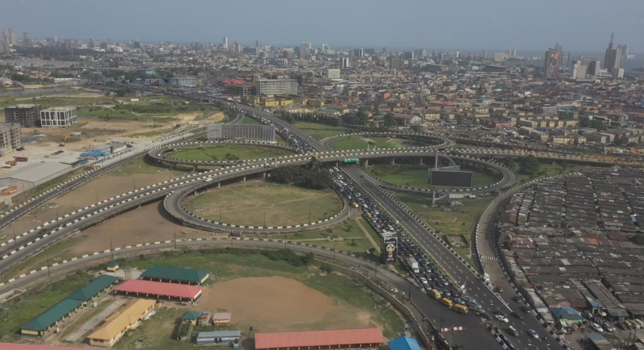 新修復的尼日利亞拉各斯三號橋鳥瞰圖。中國土木尼日利亞有限公司供圖