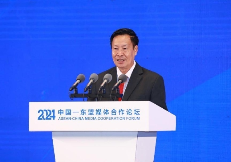 坡西·喬馬尼馮致辭。中國外文局供圖