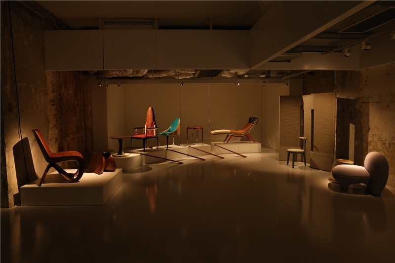 《新生萬物-中國非遺與當代設計展》展廳。陽光媒體集團供圖