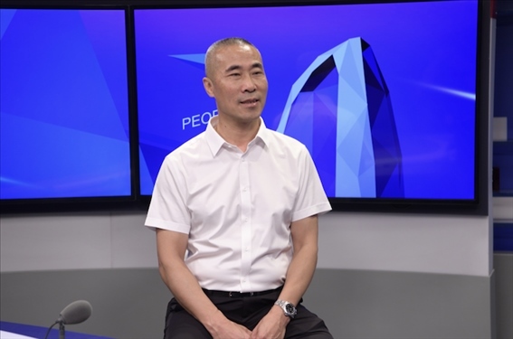 福建省晉江市工商聯(lián)黨組成員王建回。人民網(wǎng)記者 王曉嘯攝