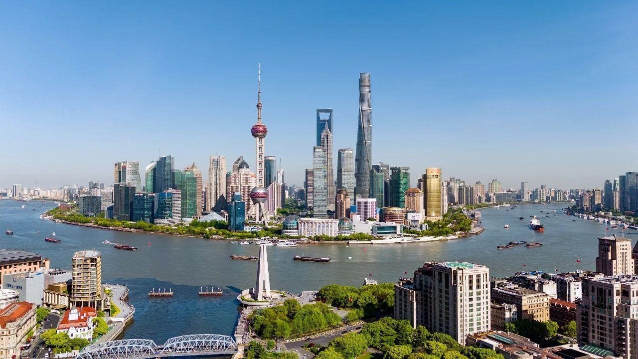 從一扇“門”、一座“城”、兩張“網(wǎng)”，看浦東新區(qū)改革常新