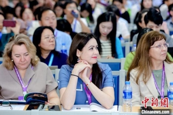 7月26日，2024國際英語教育中國大會(huì)在珠海開幕，圖為大會(huì)現(xiàn)場。(主辦方供圖)