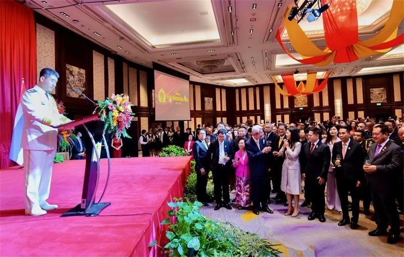 以上圖片均由使館提供，內(nèi)容說明：駐泰使館舉行慶祝建軍97周年招待會(huì)現(xiàn)場(chǎng)。