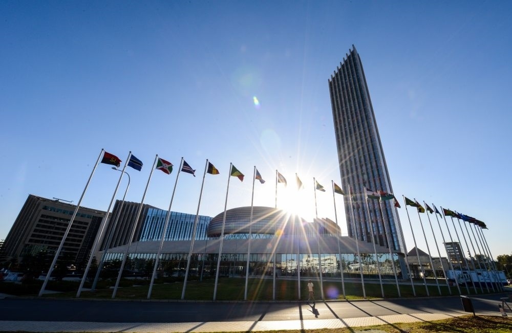 這是2015年1月28日在埃塞俄比亞首都亞的斯亞貝巴拍攝的中國政府無償援建的非盟總部所在地非盟會議中心。新華社記者 翟健嵐 攝