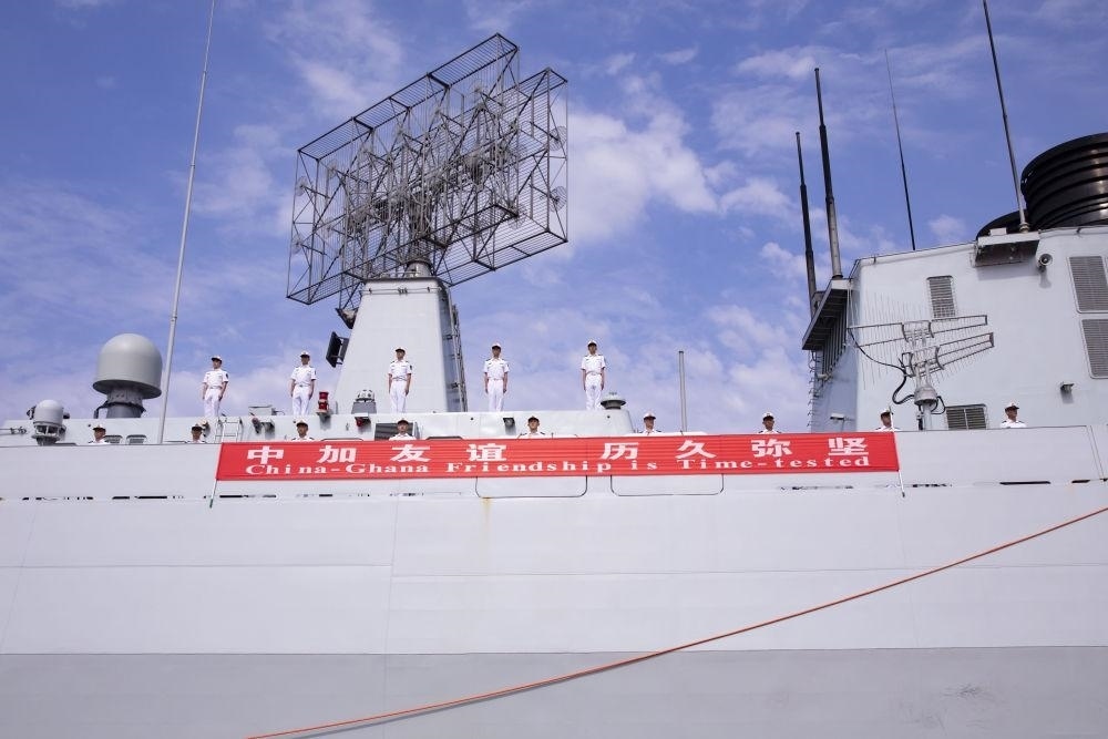 2023年6月27日，中國海軍第43批護航編隊抵達加納特馬港碼頭，開始對加納進行為期4天的友好訪問。