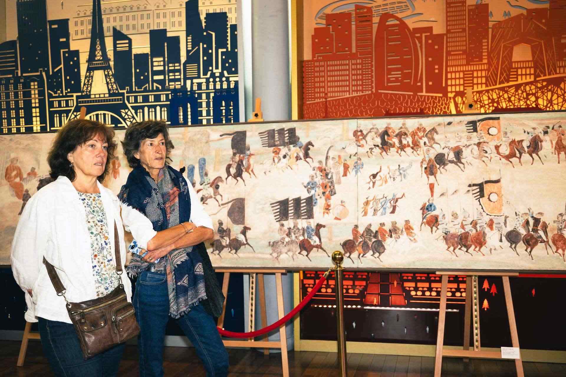 “絲路丹青——絲綢之路沿線壁畫傳摹展”在巴黎中國(guó)文化中心隆重開(kāi)幕。中國(guó)藝術(shù)研究院供圖