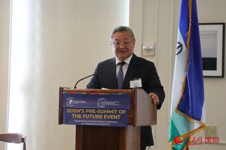 中國常駐聯(lián)合國代表傅聰大使發(fā)表演講。人民網(wǎng)記者 李志偉攝