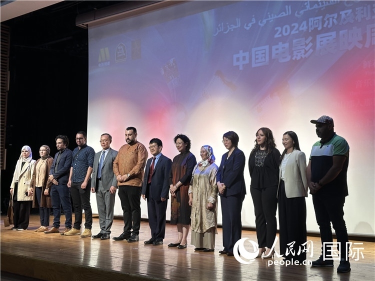中阿兩國官員、電影行業(yè)從業(yè)者、媒體代表等出席開幕式 郝瑞敏攝