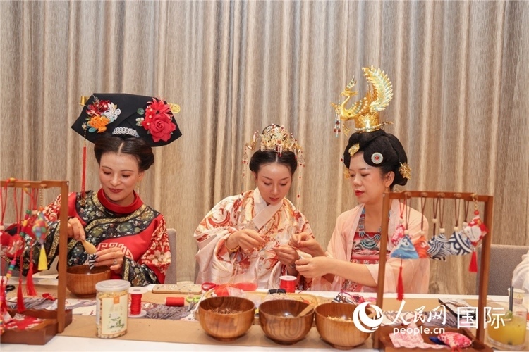 中國傳統(tǒng)文化展示。人民網記者任皓宇攝