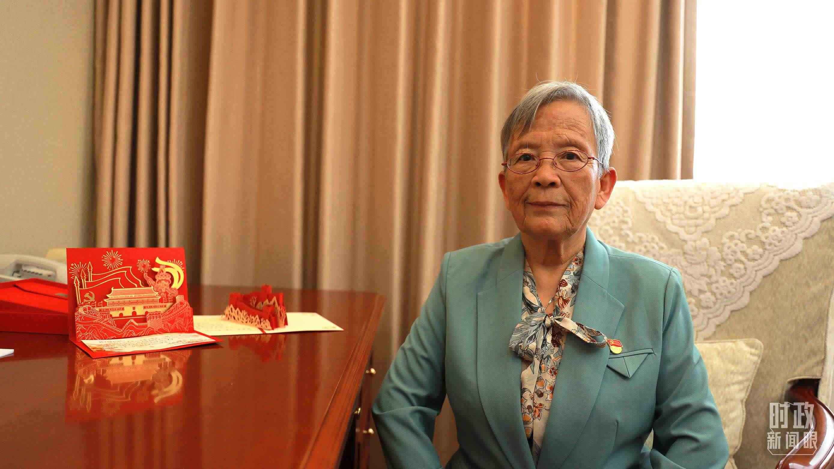 “人民醫(yī)護(hù)工作者”國(guó)家榮譽(yù)稱號(hào)獲得者路生梅。（總臺(tái)央視記者姚瑤拍攝）