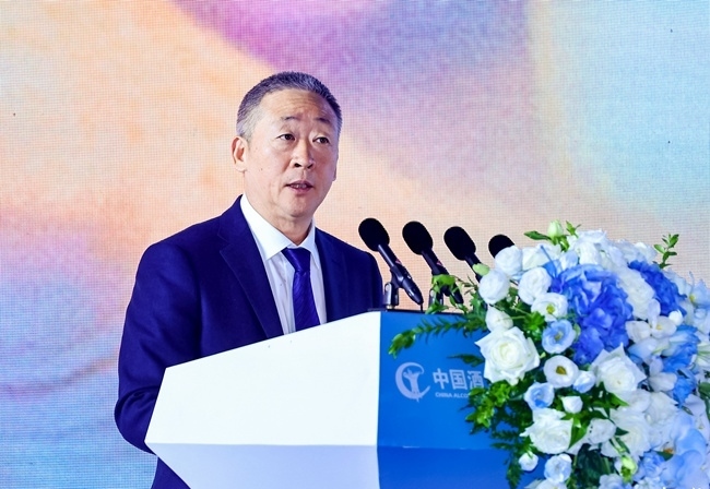 中國(guó)酒業(yè)協(xié)會(huì)理事長(zhǎng)宋書(shū)玉。受訪方供圖