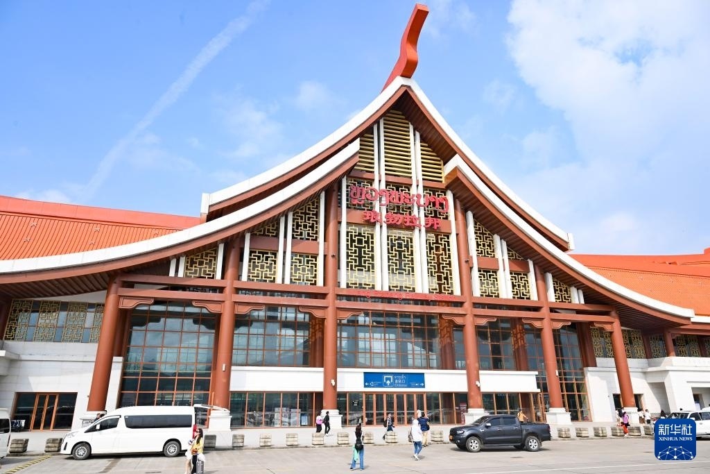 這是10月12日在老撾拍攝的瑯勃拉邦車站。新華社記者 程一恒 攝