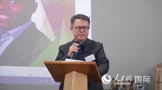 中國(guó)駐南非使館經(jīng)商處參贊邱忠義發(fā)言。 人民網(wǎng) 張茜攝