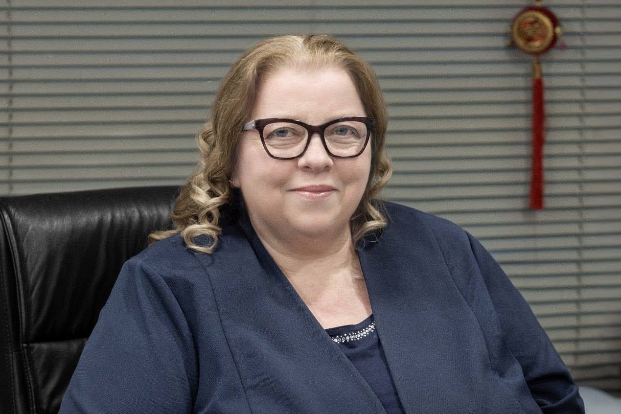 北京俄羅斯文化中心主任吳丹娜（塔季揚(yáng)娜·烏爾茹姆采娃）。受訪者供圖