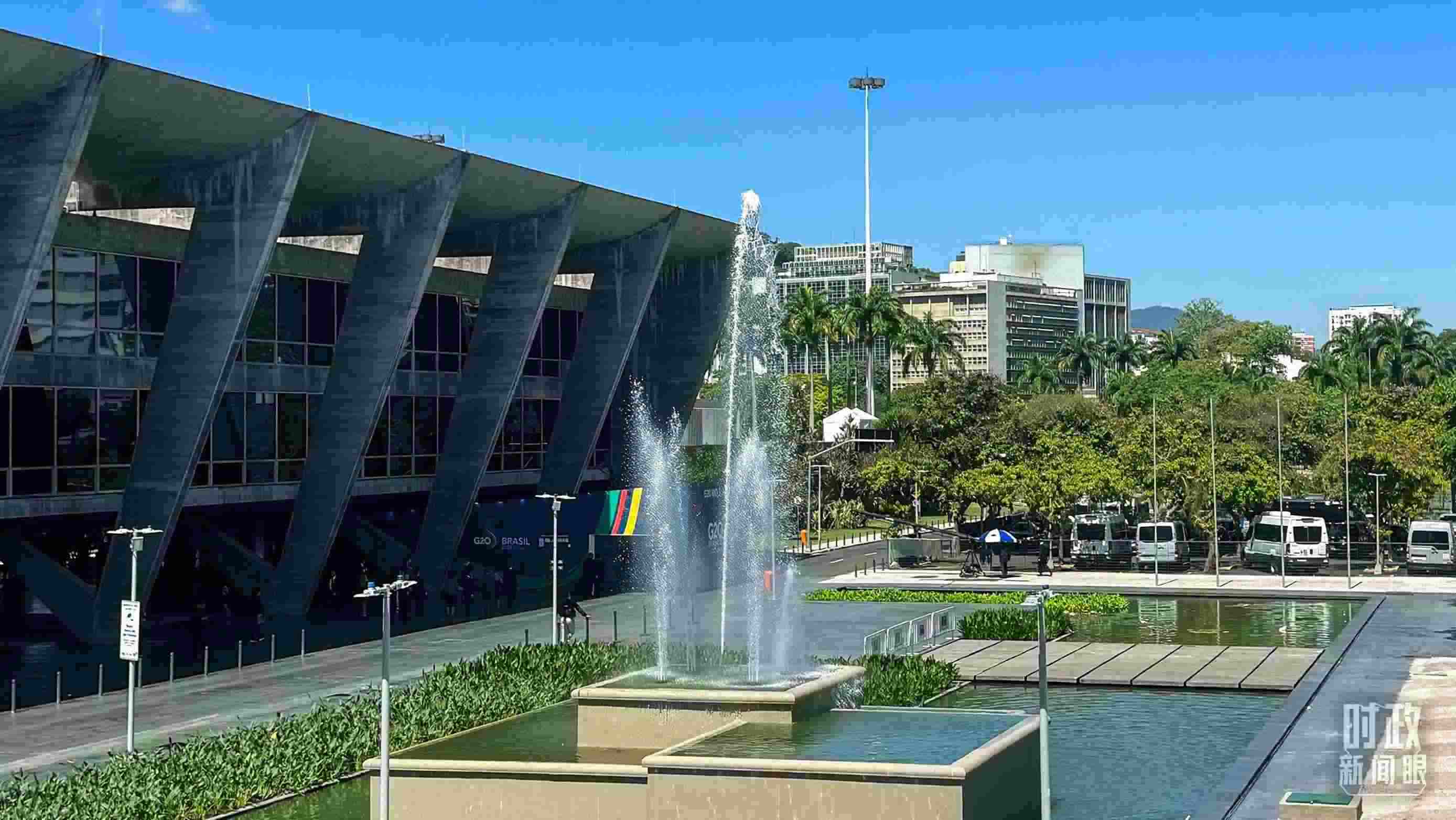 △G20峰會舉辦地，巴西里約熱內盧現(xiàn)代藝術博物館。（總臺央視記者趙怡彬拍攝）