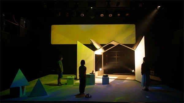 《又一道光芒》劇照。中國國家話劇院供圖