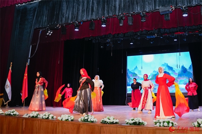 新春慶典活動現(xiàn)場。人民網(wǎng) 塔里克·易卜拉欣攝