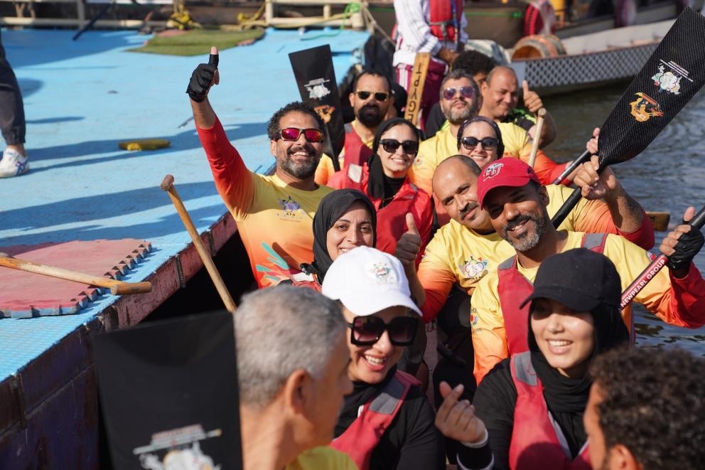 活動(dòng)現(xiàn)場(chǎng)龍舟競(jìng)技，共慶春節(jié)。開羅中國(guó)文化中心供圖