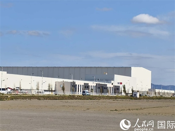 科技城內(nèi)已經(jīng)建成的工廠。人民網(wǎng)記者 黃培昭攝
